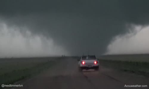 NEW_ large wedge tornado southwest of Scott City, KS!