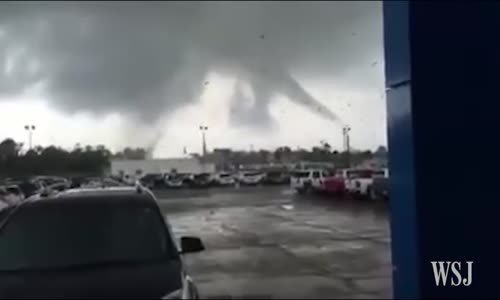 Tornado Rips Through Parking Lot in Kentucky