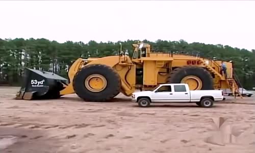 The world’s biggest front-end wheel loader - LeTourneau L-2350 