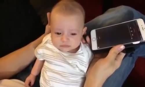 Amazing Baby Reaction to Qur'an