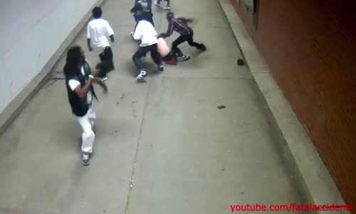 Unprovoked brutal bashing of couple by black gang members 