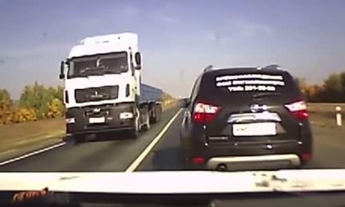 Tailgate before overtaking strategy 
