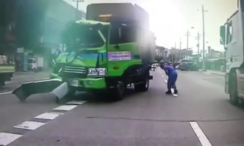 Violent Fatal Garbage Truck Crash 