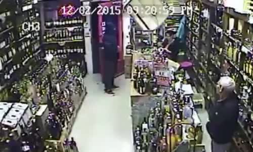 Store Owner Pulls Gun On Armed Robber 