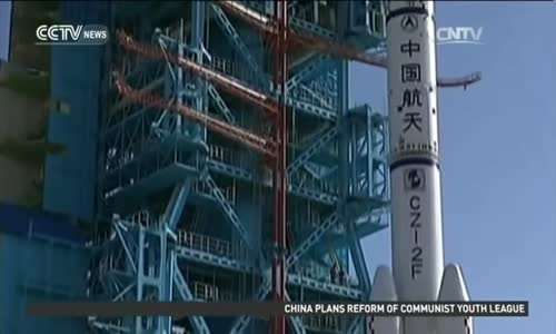 Two CZ-2F rockets transferred to launch center in China  