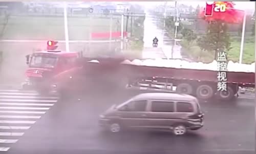 Cyclist narrowly escapes death 