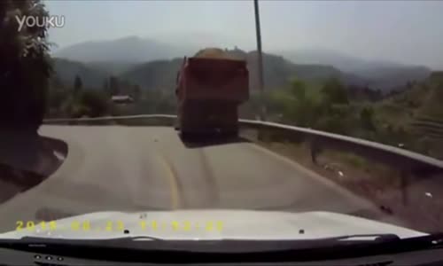 Truck Lost Control Fall off the Cliff 