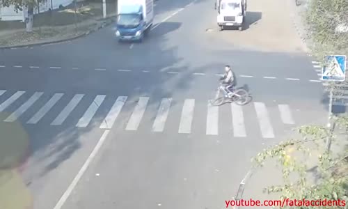 Luckiest cyclist in Russia and quite possibly the world 