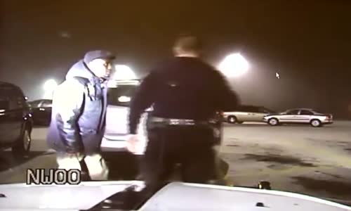Walmart Shoplifter Tries To Steal Cop Car 