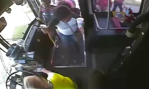 Teen Charged With Assaulting Bus Driver 