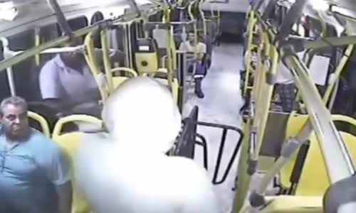 Robber gets a surprise on a bus 