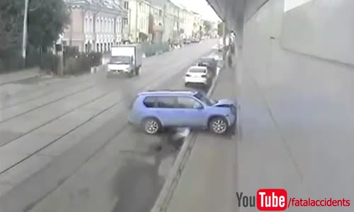 Women crashed into a wall 