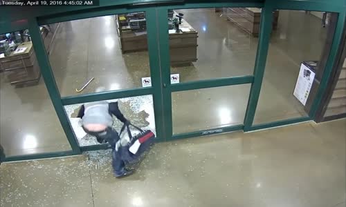 $10K in guns stolen from sporting goods store 