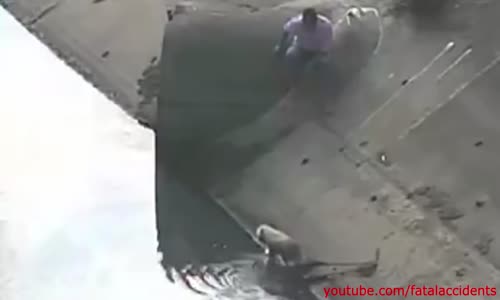 Man saves trapped dog 