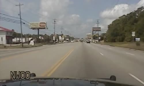 Bank robbery suspects fleeing in a hail of bullets 