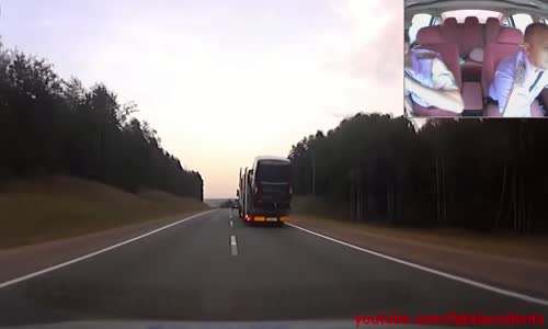 Madly drunk car hauler driver wreks havoc on the road GTA style 