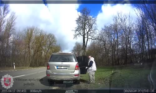 Police car rushes a kid to hospital in Lithuania 