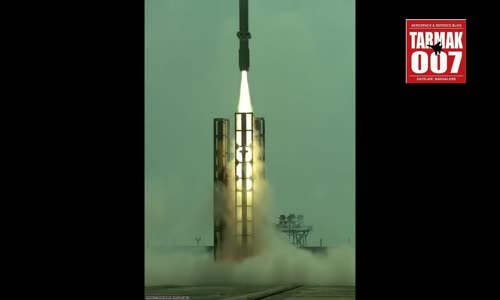 ‫فيديو_ تصوير من داخل طيارة لـ”صاروخ كروز” أثناء طيرانه !‬‎ 