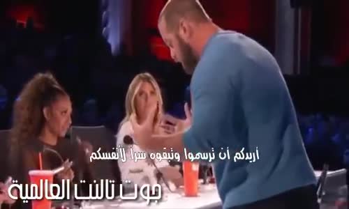 ‫‫الساحر لاعب كرة القدم يدخل رؤوس الحكام ويرسم كل شئ مسبقاً - مترجم - في ربع النهائي الأمريكي‬ 2016‬