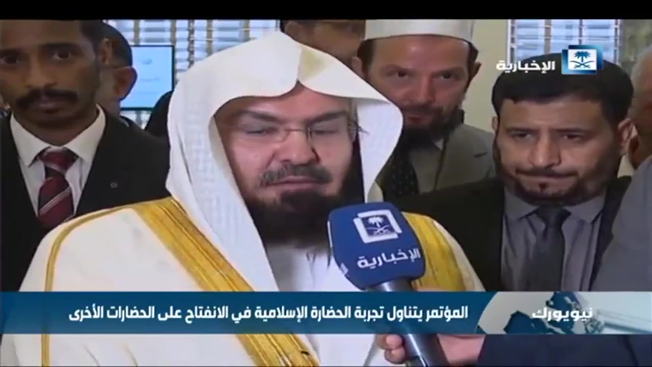 الشيخ السديس : السعودية وأمريكا يقودان العالم والإنسانية إلى مرافئ الأمن والسلام وسدد الله خطاهم 