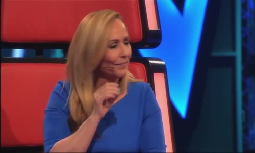 انظر دهشت لجنة التحكيم عندما غنى الطفل المغربي الذي فاز في برنامج the voice kids