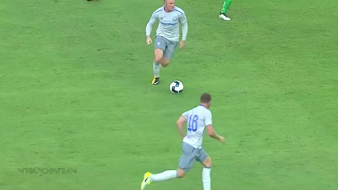 Wayne Rooney Crazy Goals